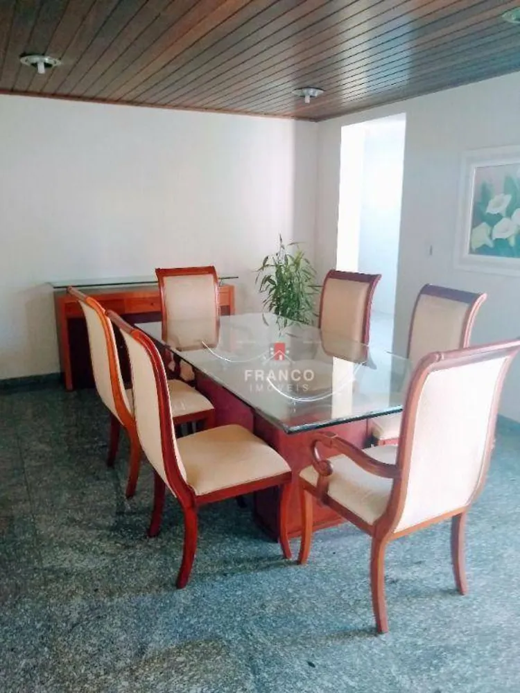 Apartamento, 3 quartos, 220 m² - Foto 4