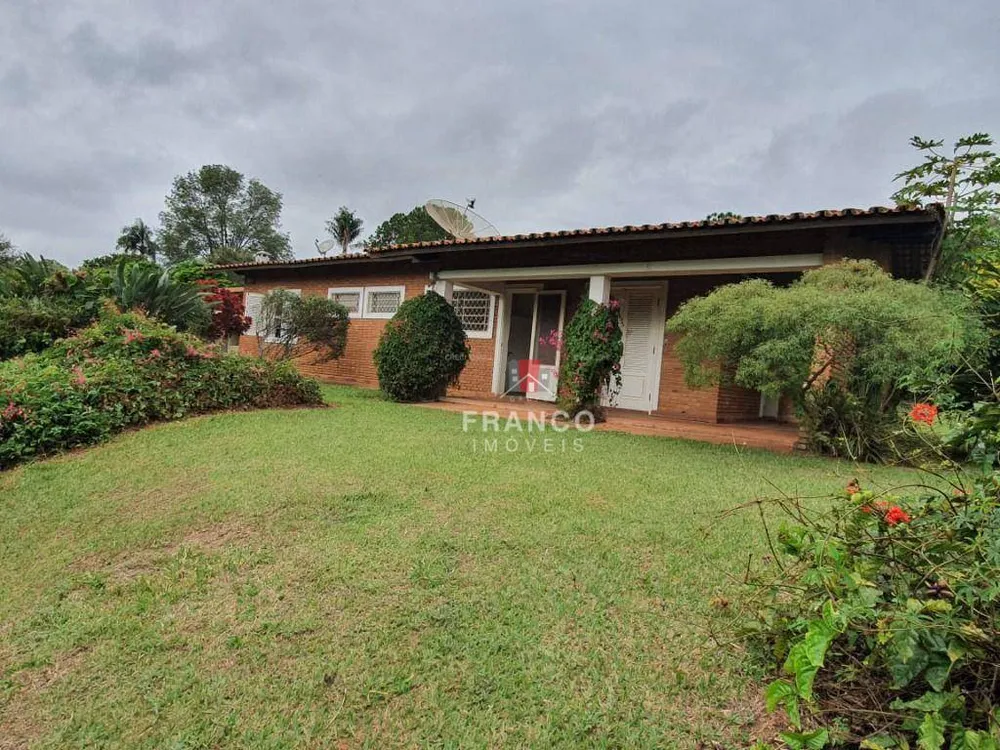 Chácara, 4 quartos, 4400 m² - Foto 2