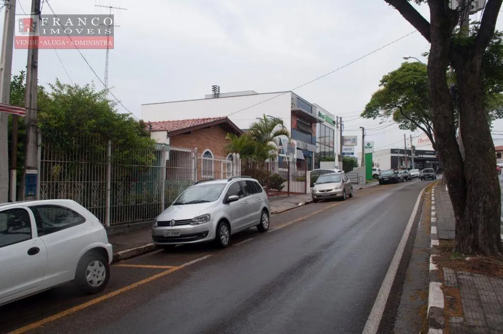 Casa, 3 quartos, 208 m² - Foto 4