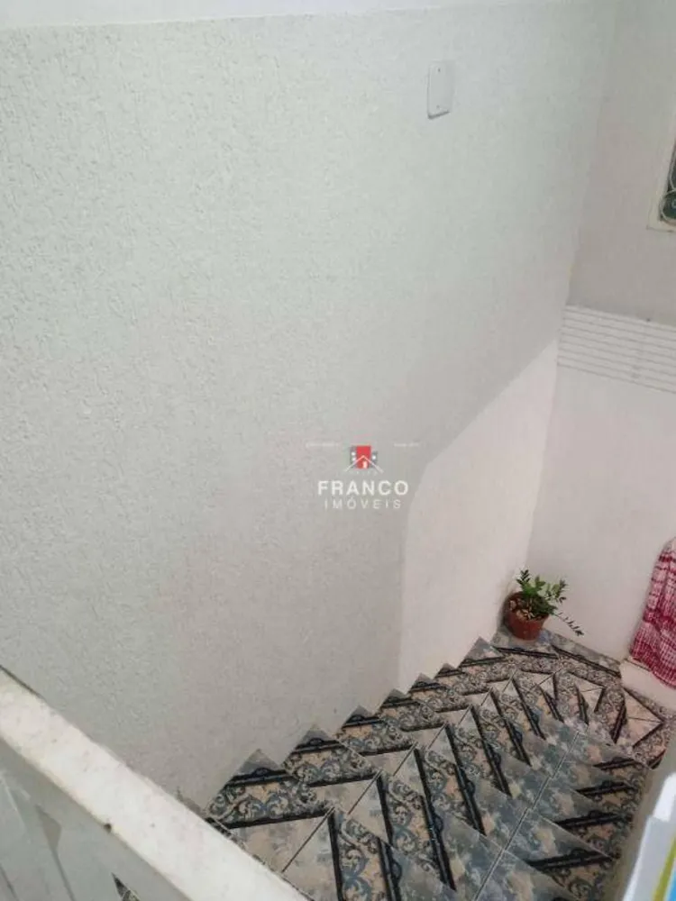 Casa, 3 quartos, 221 m² - Foto 3