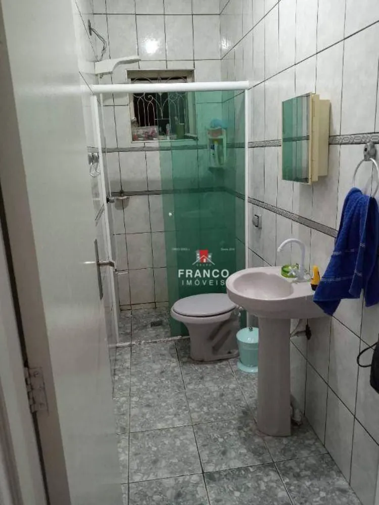 Casa, 3 quartos, 221 m² - Foto 4