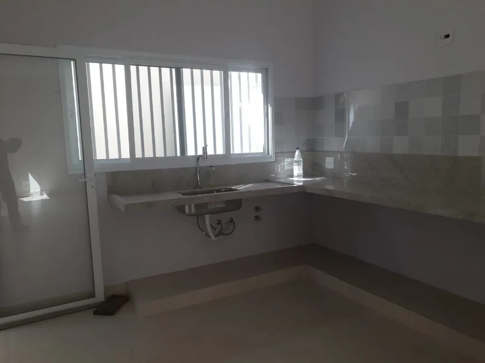 Casa, 3 quartos, 184 m² - Foto 4