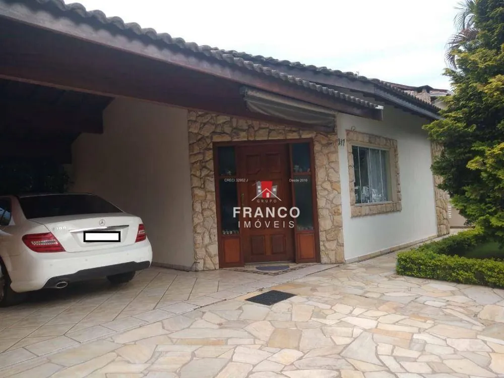 Casa de Condomínio, 4 quartos - Foto 1