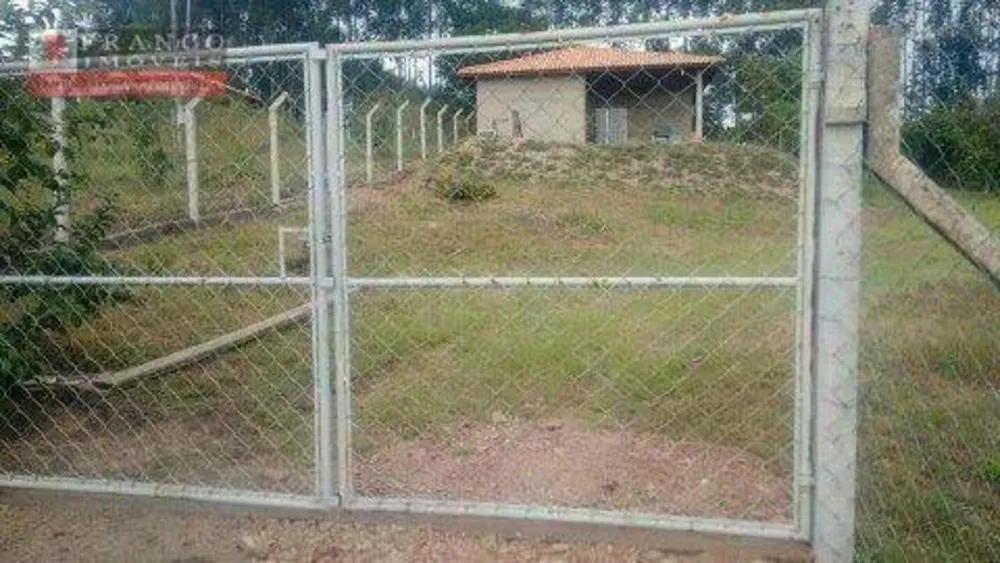 Chácara, 2 quartos, 2800 m² - Foto 1