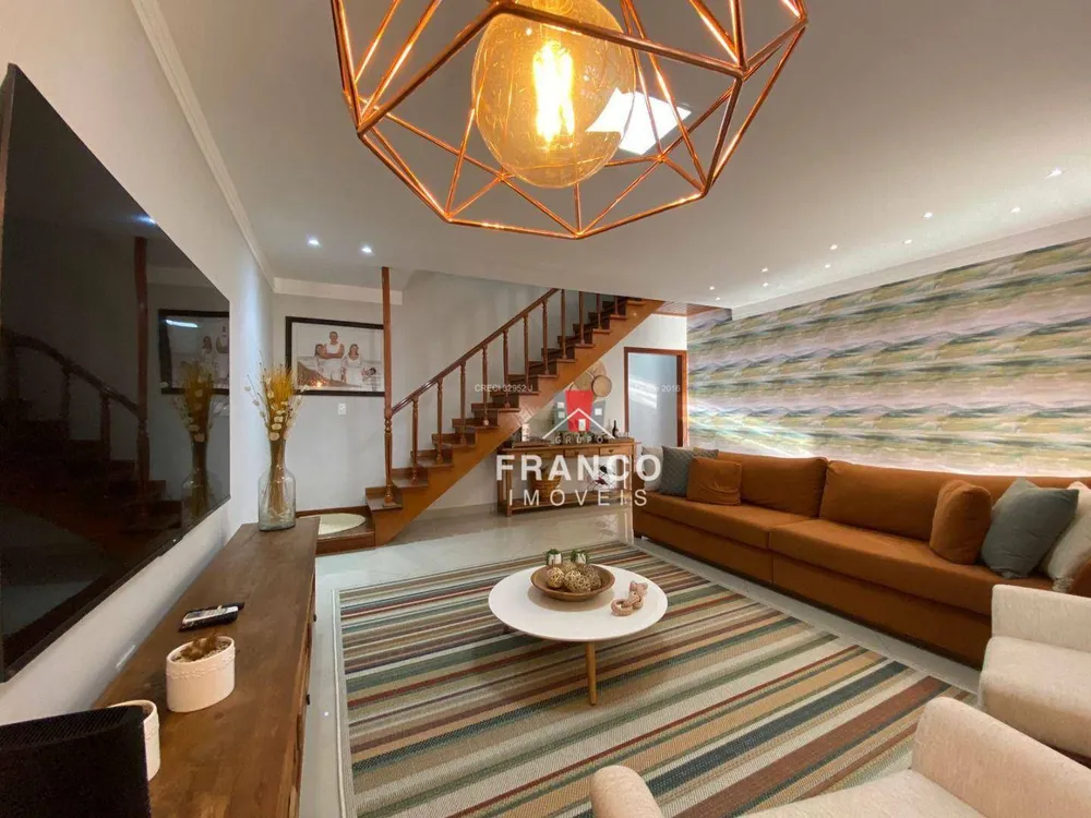 Sobrado, 3 quartos, 175 m² - Foto 1