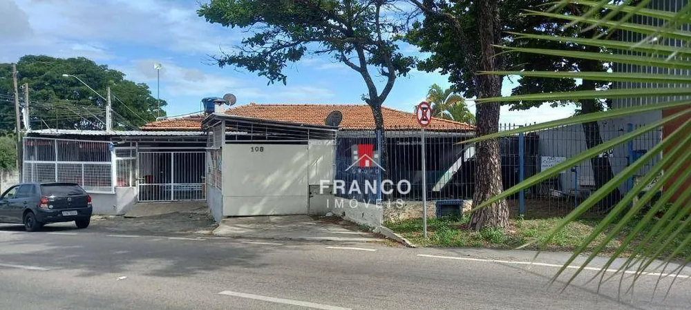 Casa, 3 quartos, 448 m² - Foto 3