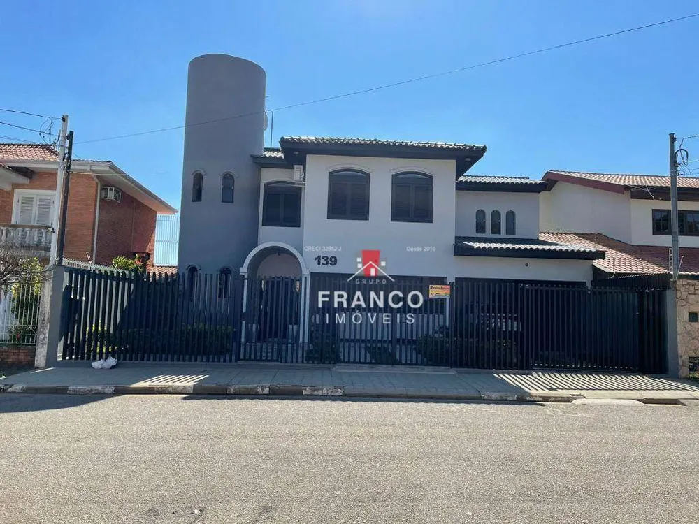 Casa, 7 quartos, 707 m² - Foto 4