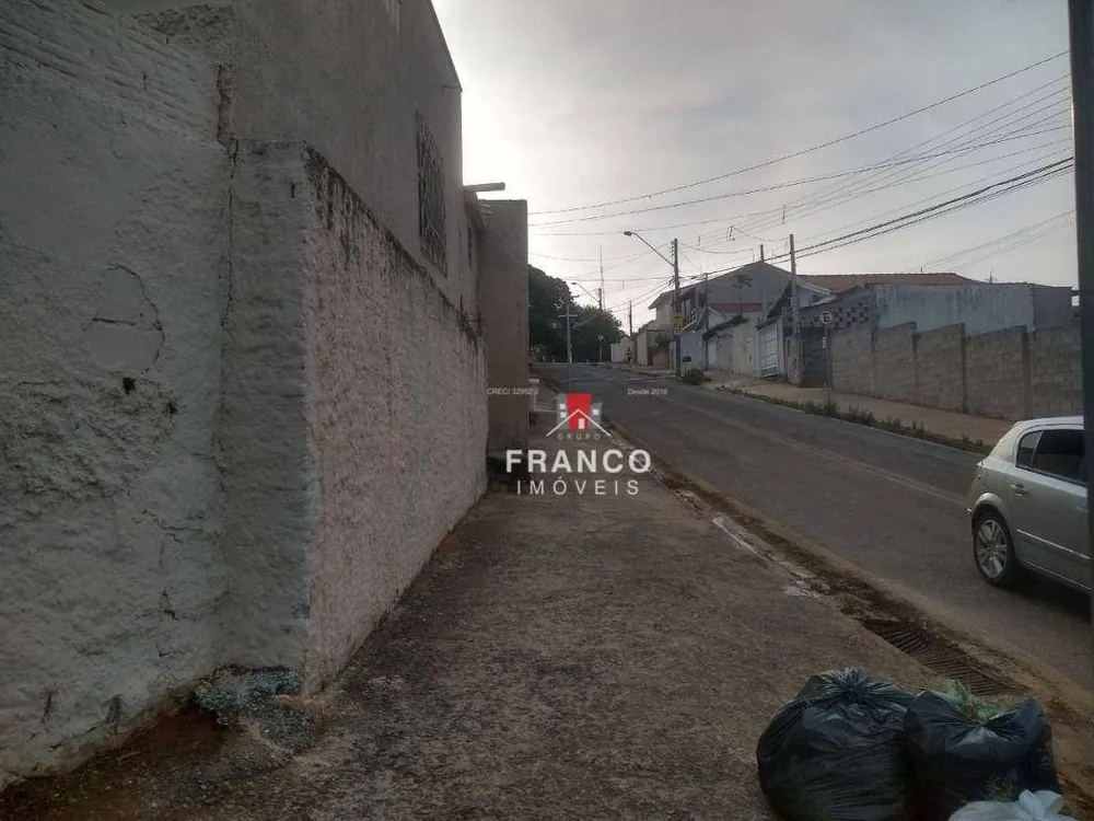 Casa, 4 quartos, 300 m² - Foto 3