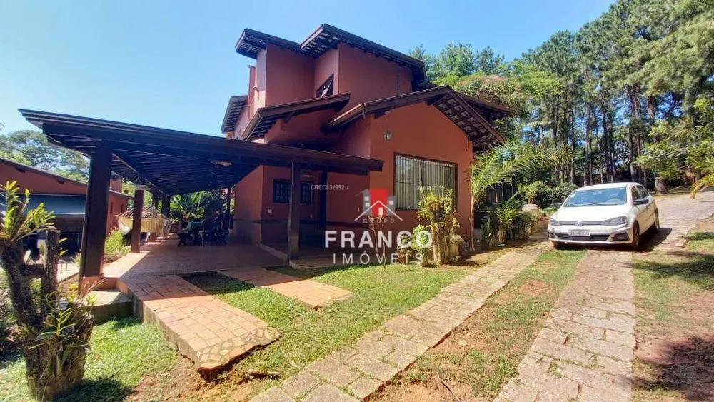 Chácara, 4 quartos, 2000 m² - Foto 1