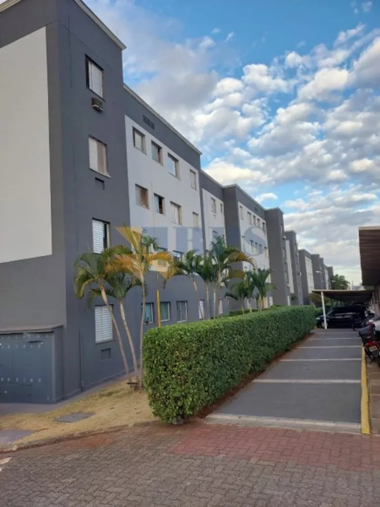 Apartamento à venda com 2 quartos, 43m² - Foto 1