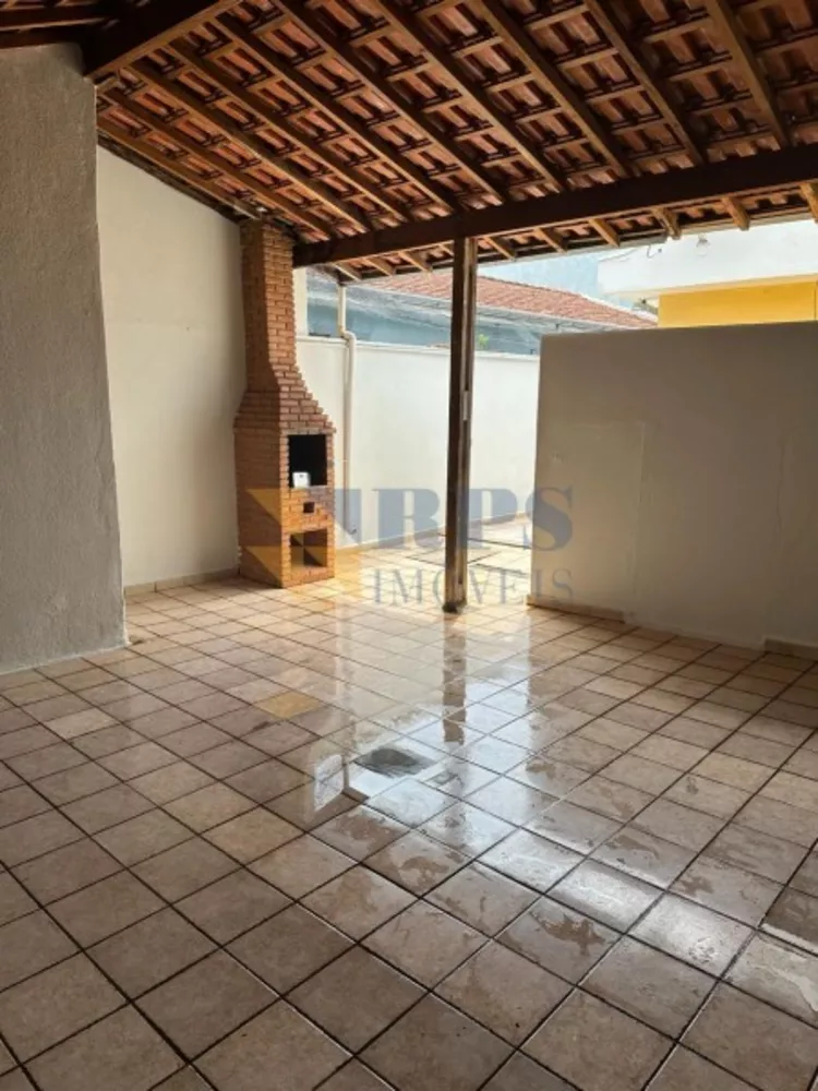 Casa, 4 quartos, 232 m² - Foto 2
