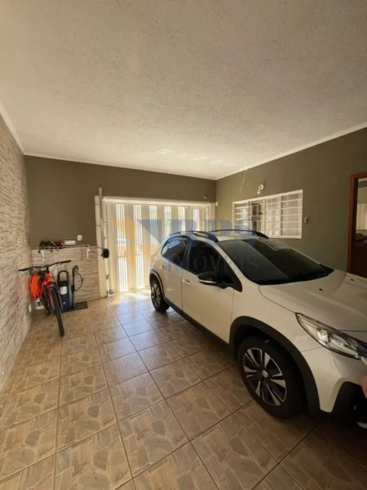Casa, 3 quartos, 109 m² - Foto 1