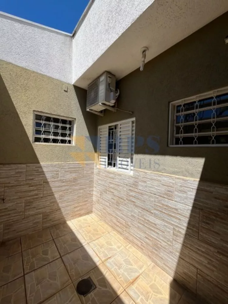 Casa, 3 quartos, 109 m² - Foto 2