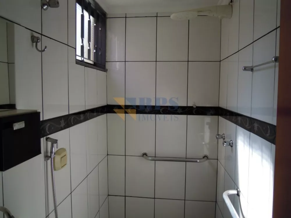Casa, 4 quartos, 152 m² - Foto 1