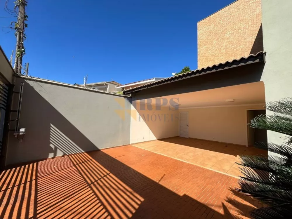 Casa à venda com 3 quartos, 285m² - Foto 2