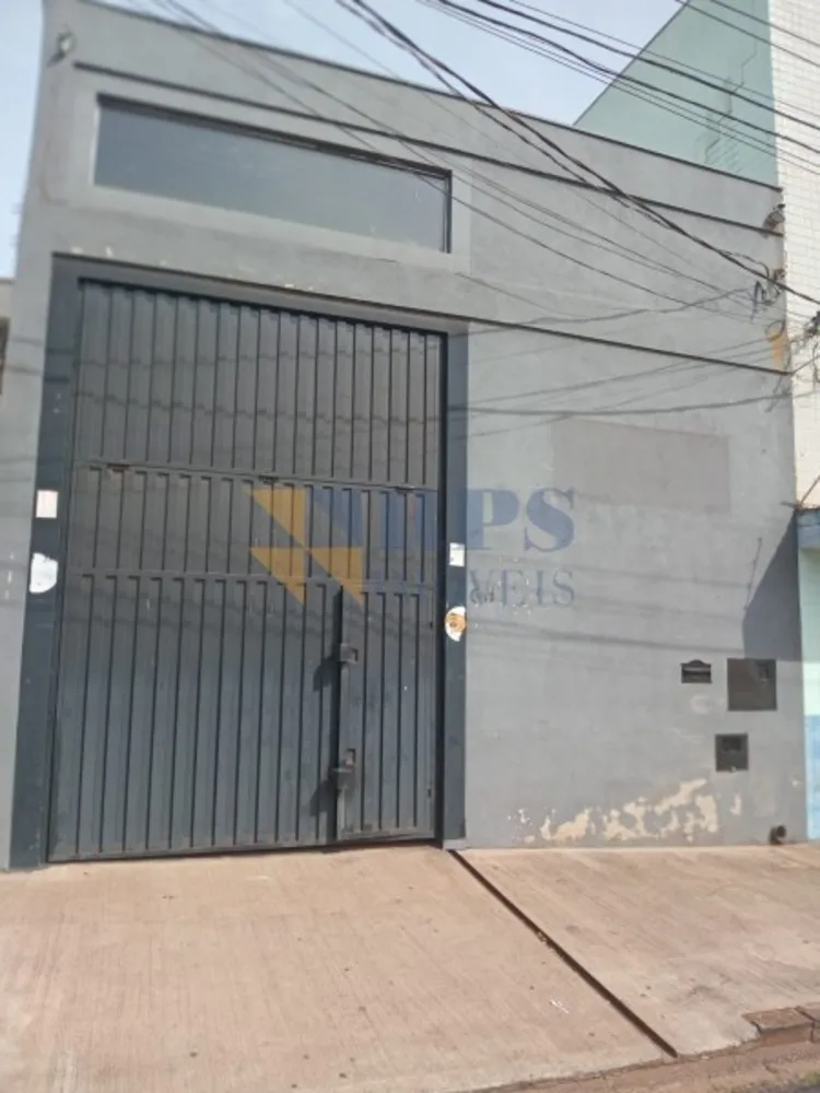 Prédio Inteiro, 240 m² - Foto 1