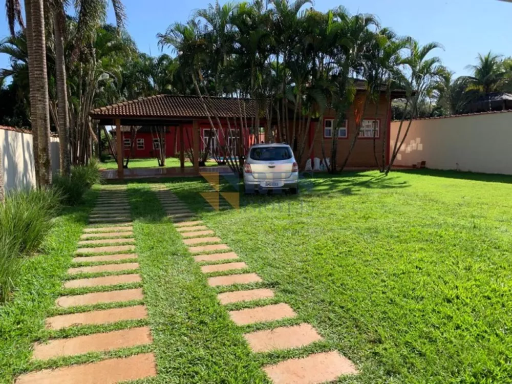 Casa de Condomínio à venda e aluguel com 3 quartos, 230m² - Foto 4