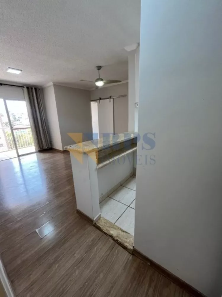 Apartamento para alugar com 3 quartos, 68m² - Foto 1