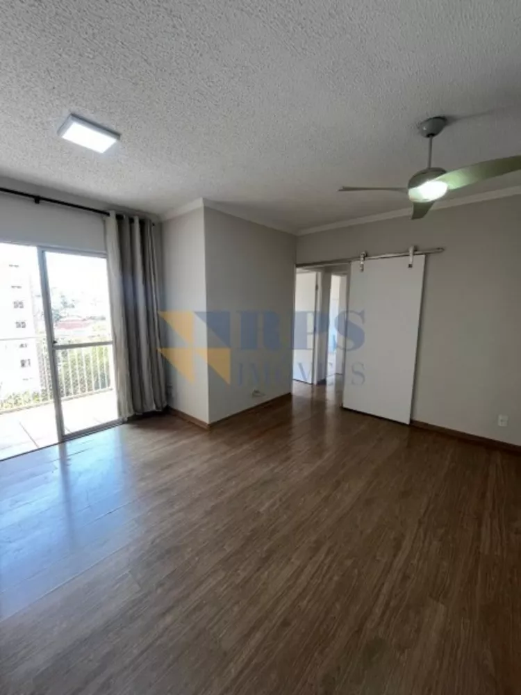 Apartamento para alugar com 3 quartos, 68m² - Foto 5