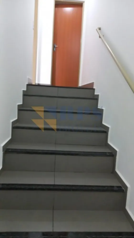 Depósito-Galpão, 300 m² - Foto 1