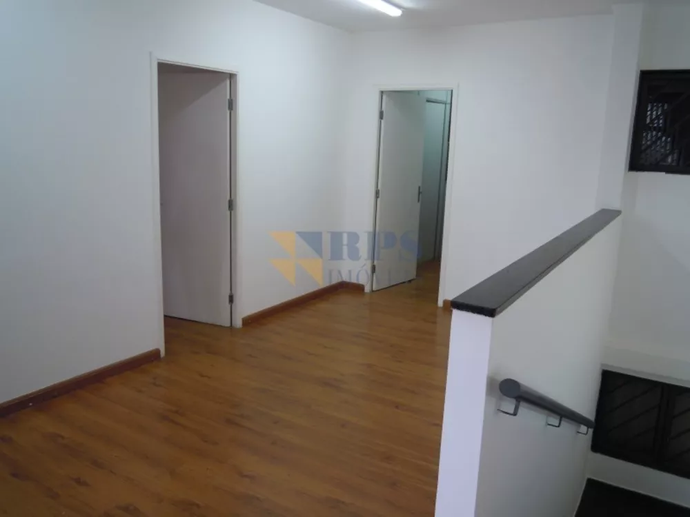 Prédio Inteiro para alugar, 200m² - Foto 3