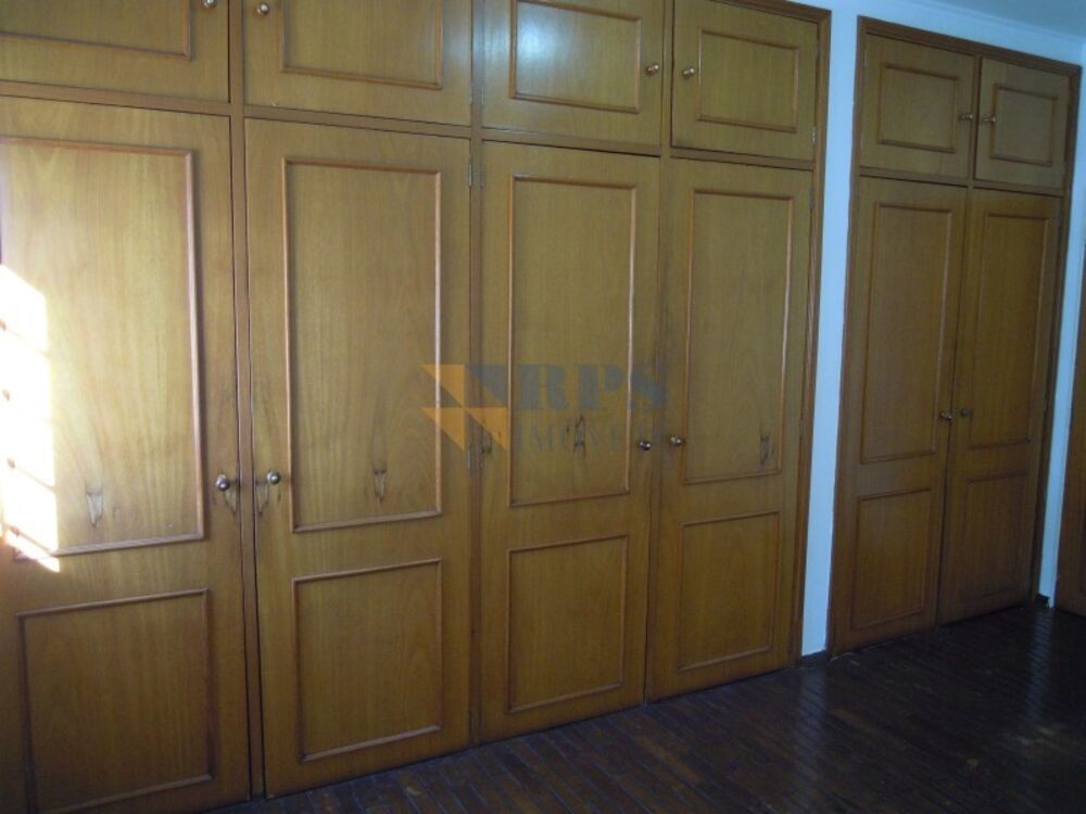 Casa à venda com 4 quartos, 310m² - Foto 6
