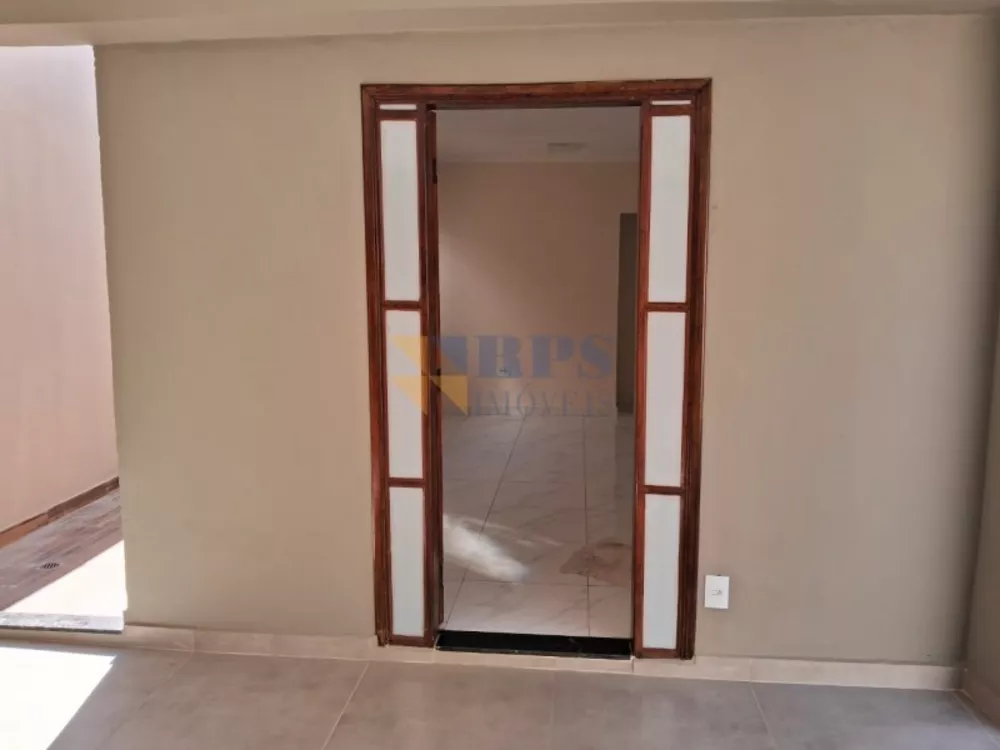 Casa à venda com 2 quartos, 133m² - Foto 4