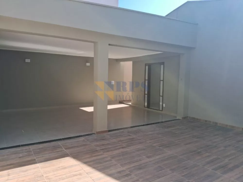 Casa à venda com 2 quartos, 133m² - Foto 3