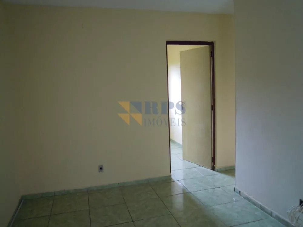 Apartamento à venda com 2 quartos, 45m² - Foto 3