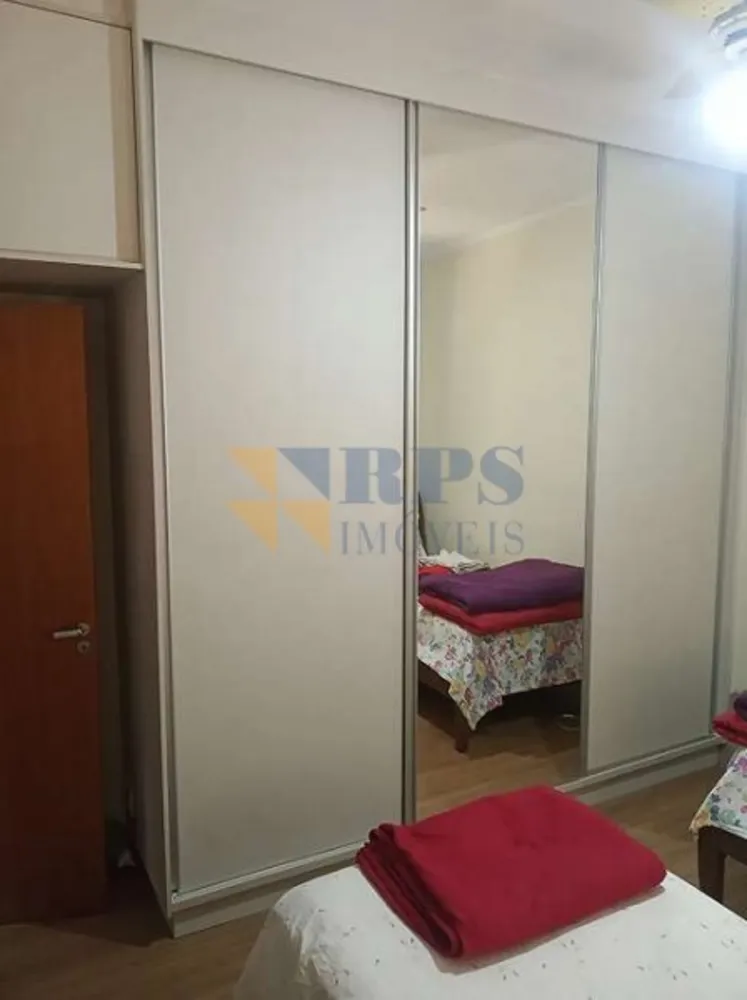 Casa, 3 quartos, 205 m² - Foto 11