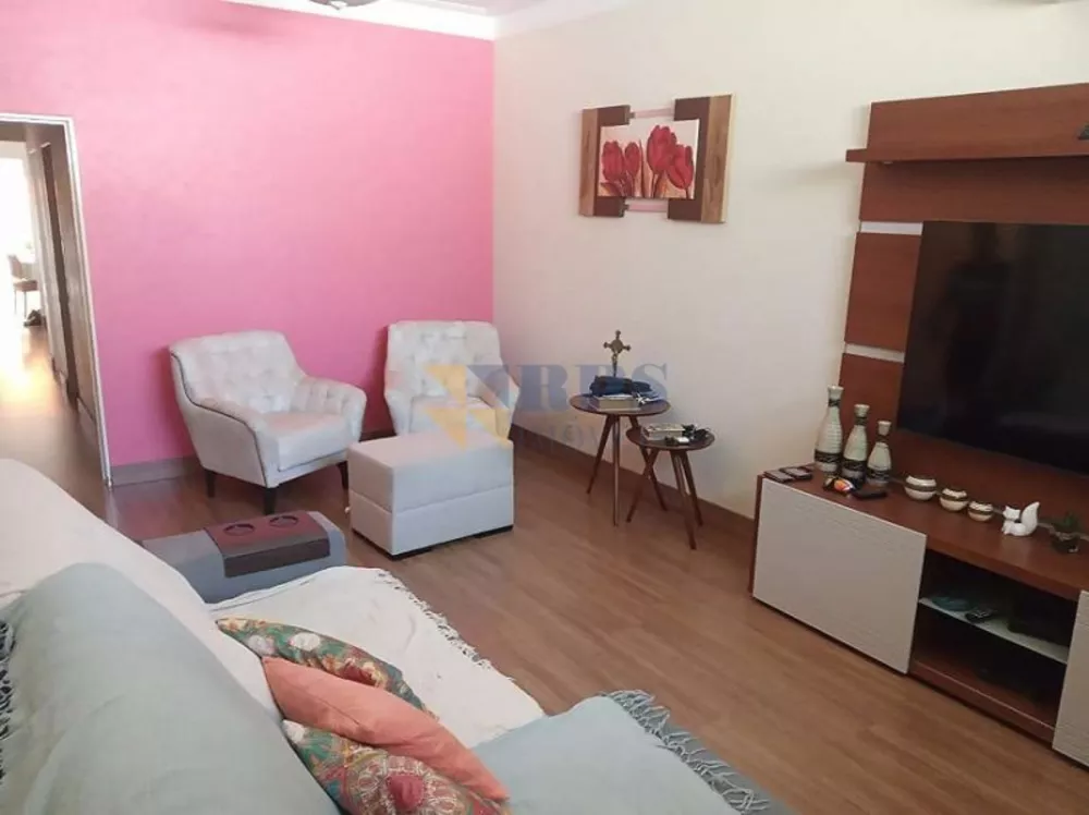 Casa, 3 quartos, 205 m² - Foto 13