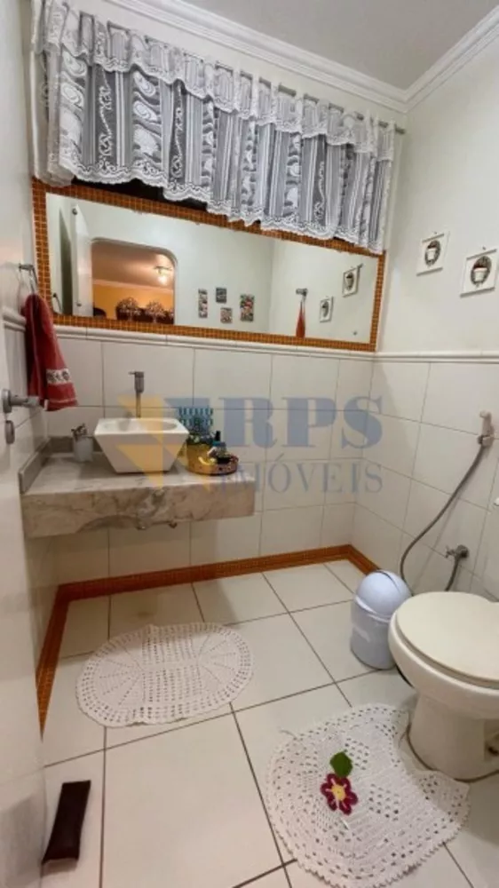 Apartamento, 3 quartos, 167 m² - Foto 2