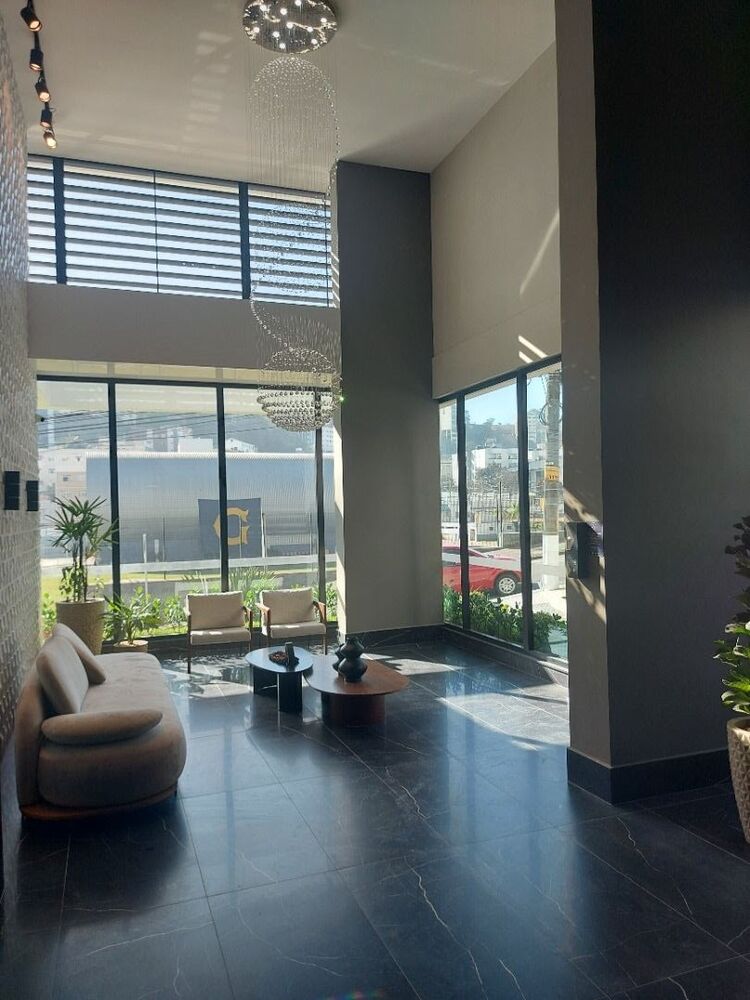Apartamento à venda com 3 quartos, 97m² - Foto 4