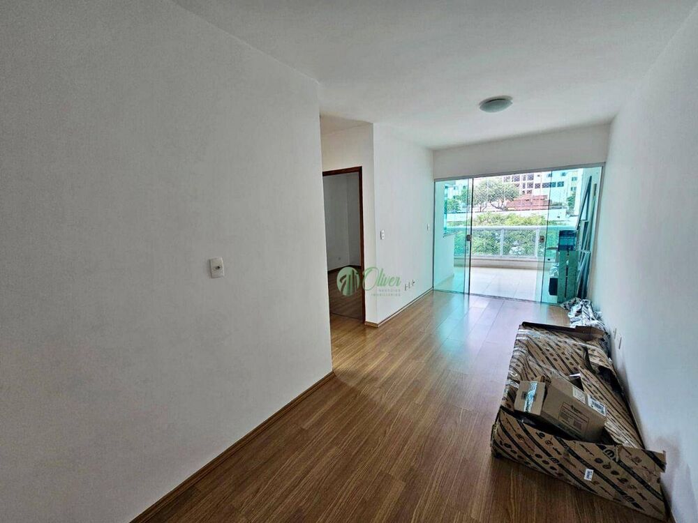 Apartamento à venda com 2 quartos, 91m² - Foto 1
