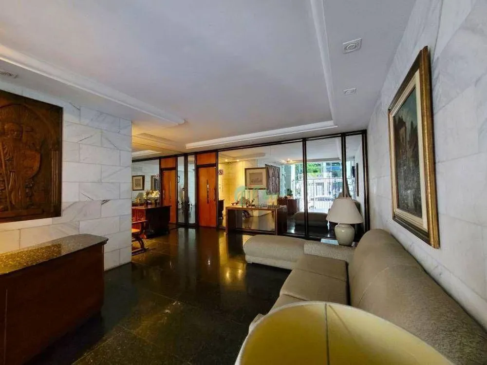 Apartamento, 4 quartos, 215 m² - Foto 1