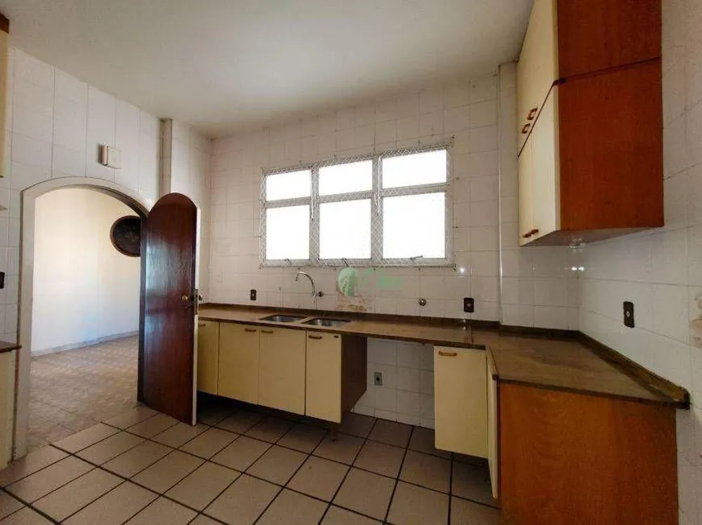 Apartamento, 4 quartos, 215 m² - Foto 13