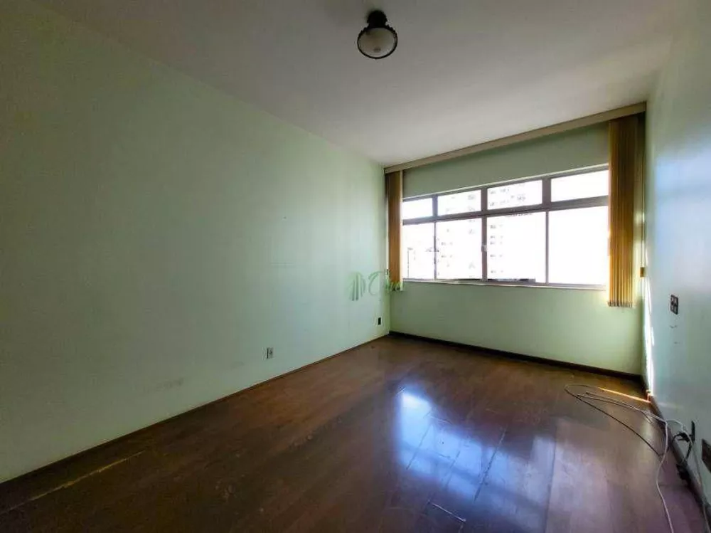 Apartamento, 4 quartos, 215 m² - Foto 2