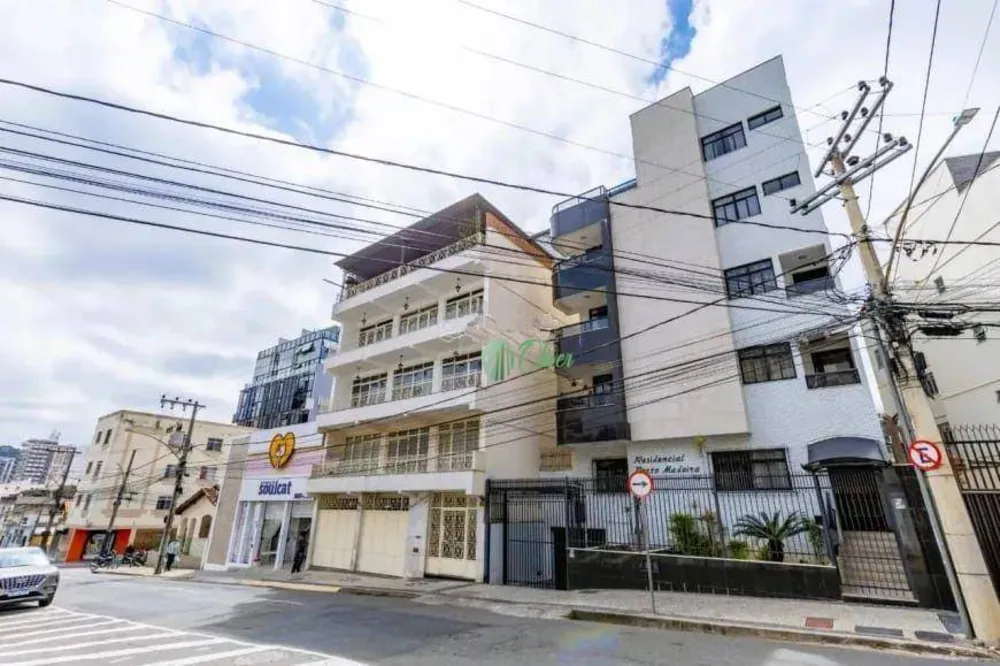 Cobertura, 3 quartos, 172 m² - Foto 2