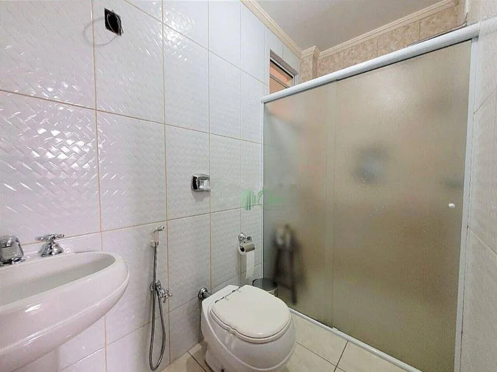 Casa, 4 quartos, 258 m² - Foto 8