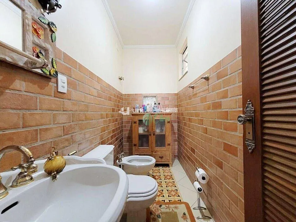 Casa, 4 quartos, 258 m² - Foto 12
