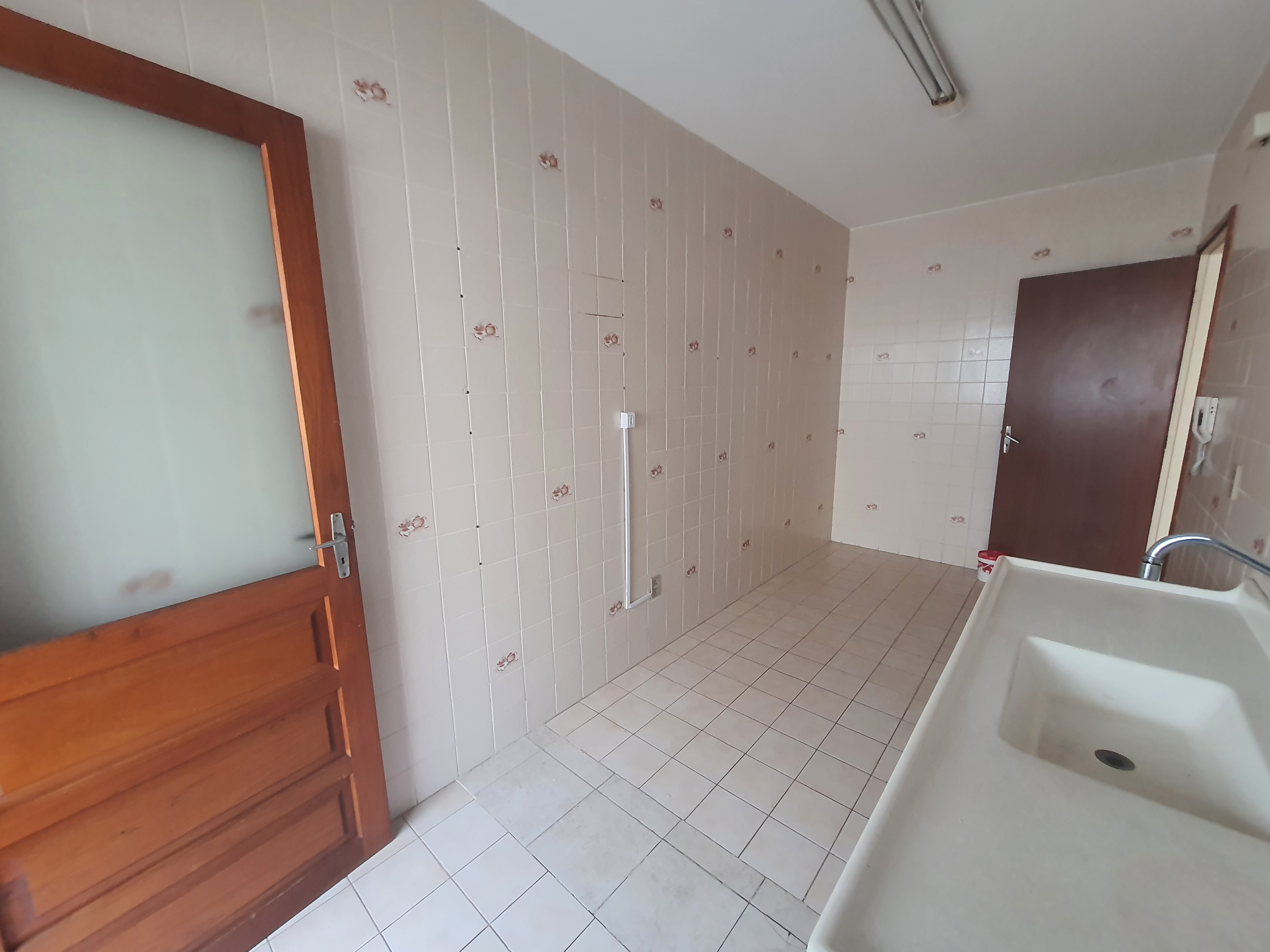 Apartamento à venda com 3 quartos, 130m² - Foto 15