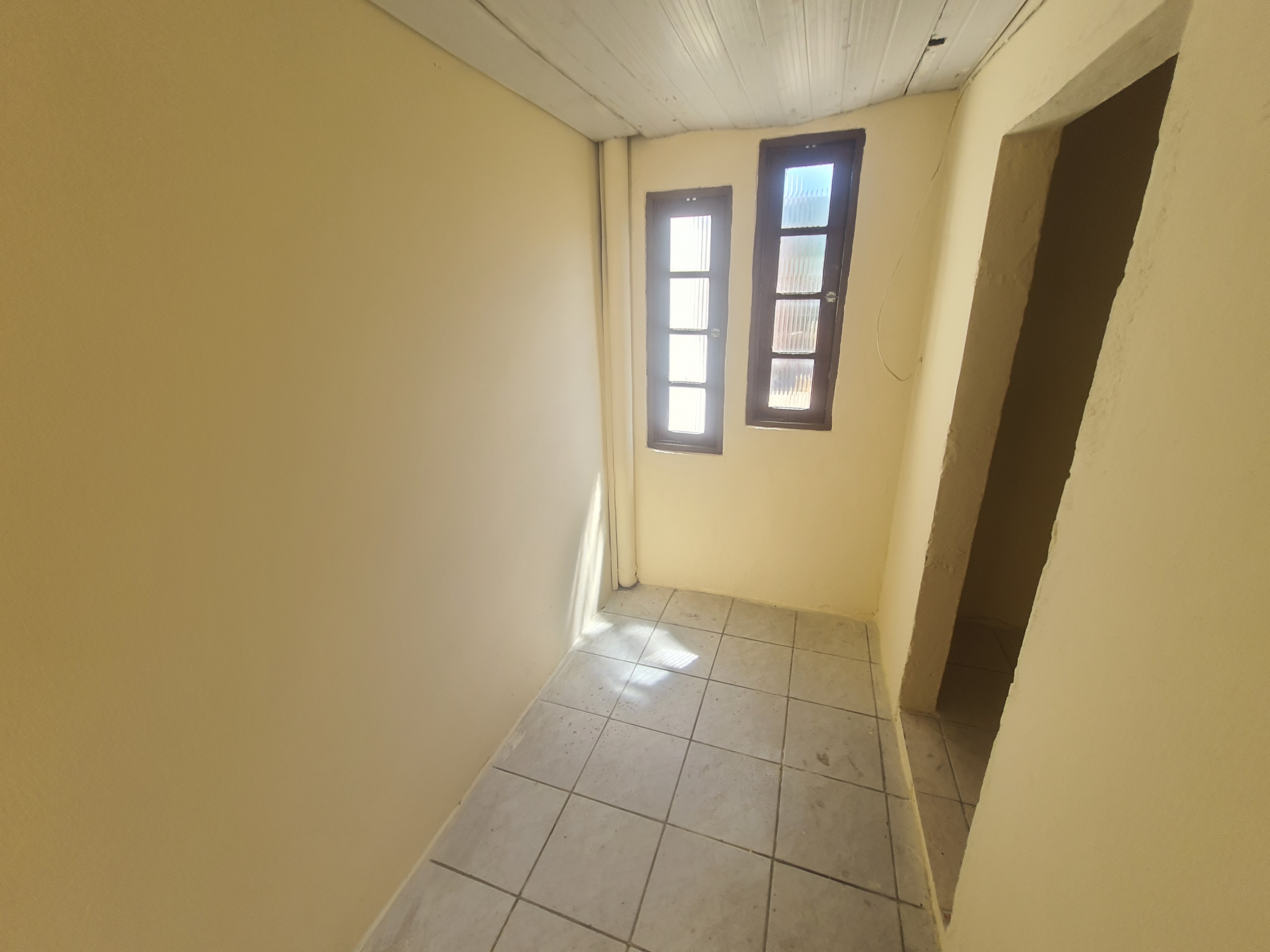 Casa à venda com 2 quartos, 145m² - Foto 16