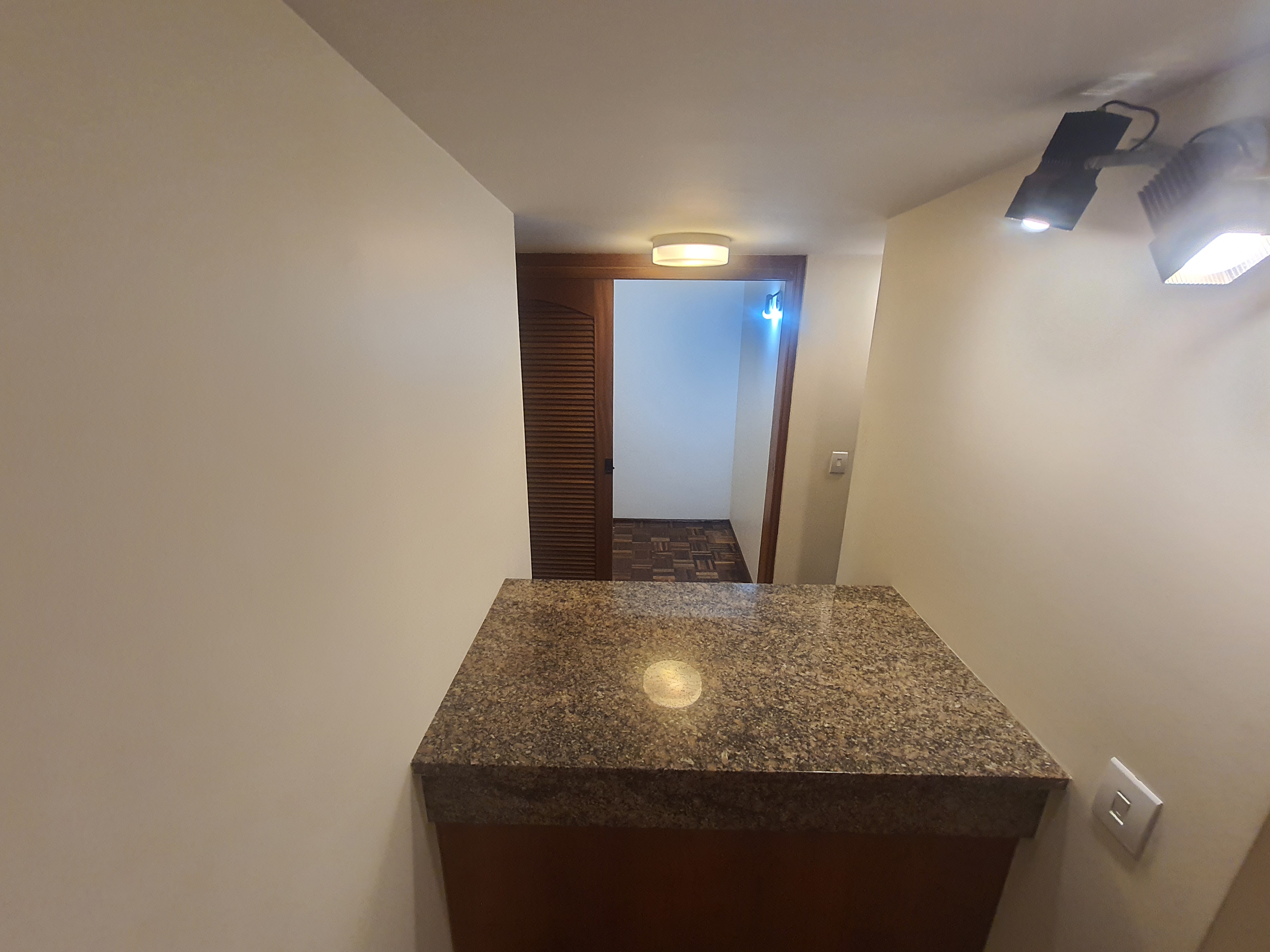 Conjunto Comercial-Sala à venda com 8 quartos, 108m² - Foto 12