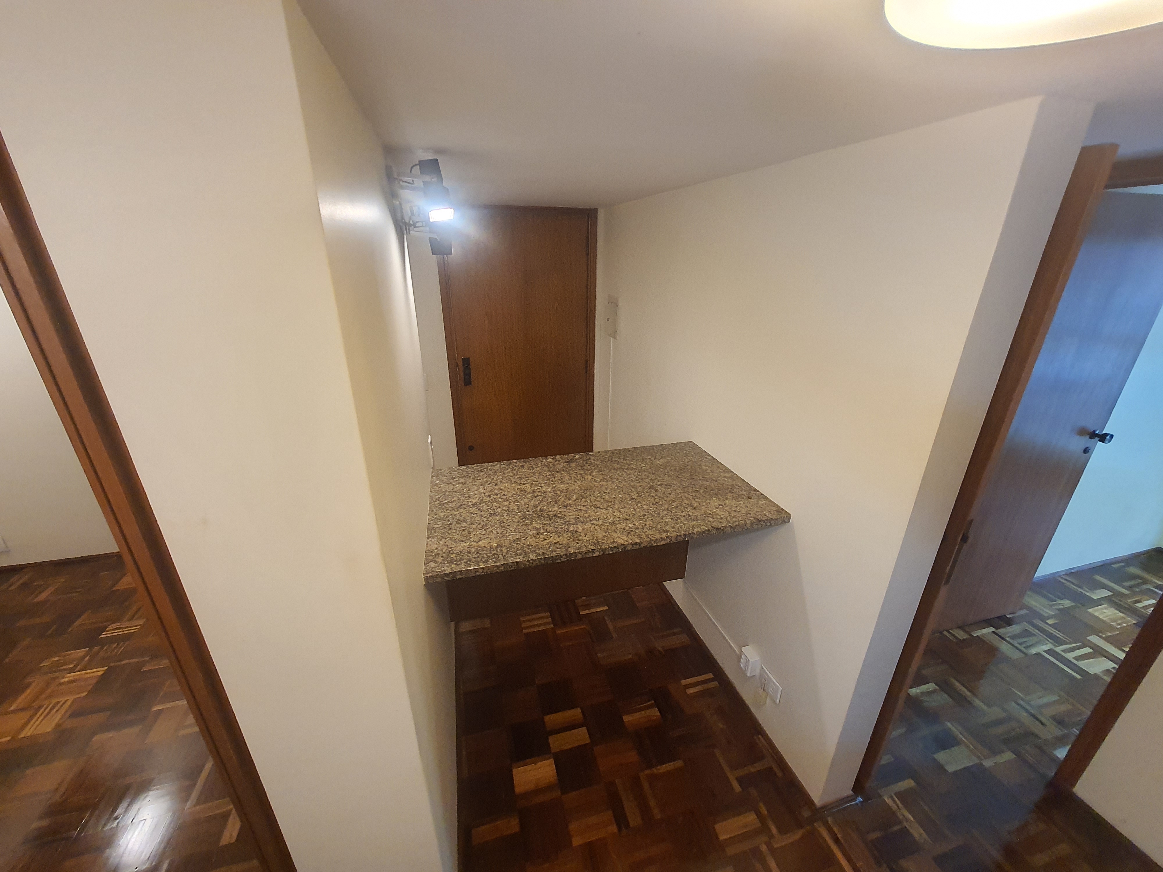 Conjunto Comercial-Sala à venda com 8 quartos, 108m² - Foto 5