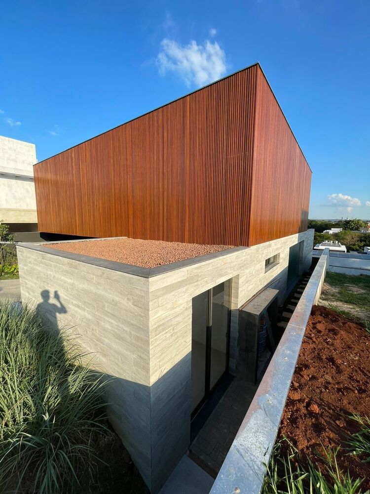 Casa de Condomínio à venda com 4 quartos, 380m² - Foto 2