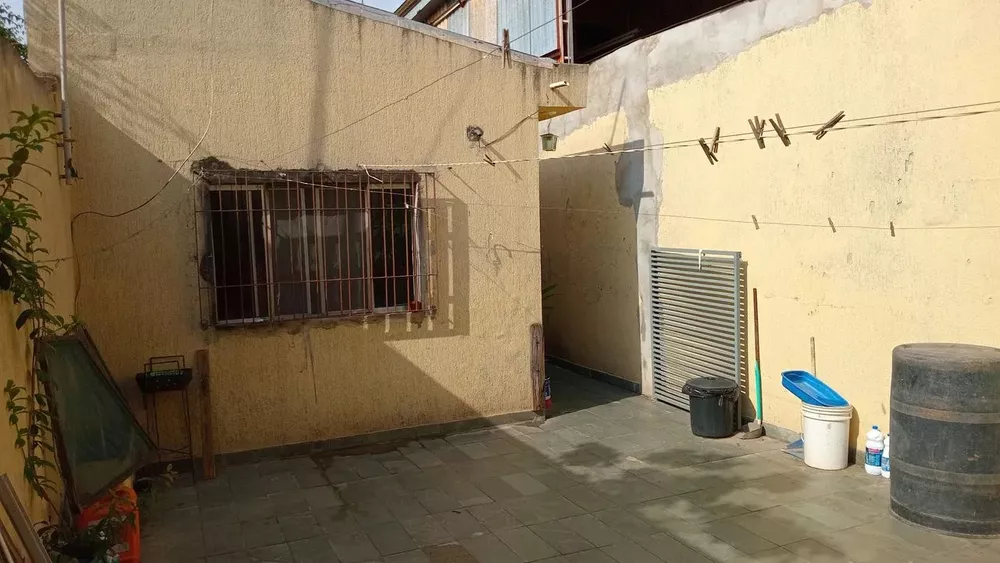 Casa, 3 quartos, 143 m² - Foto 1