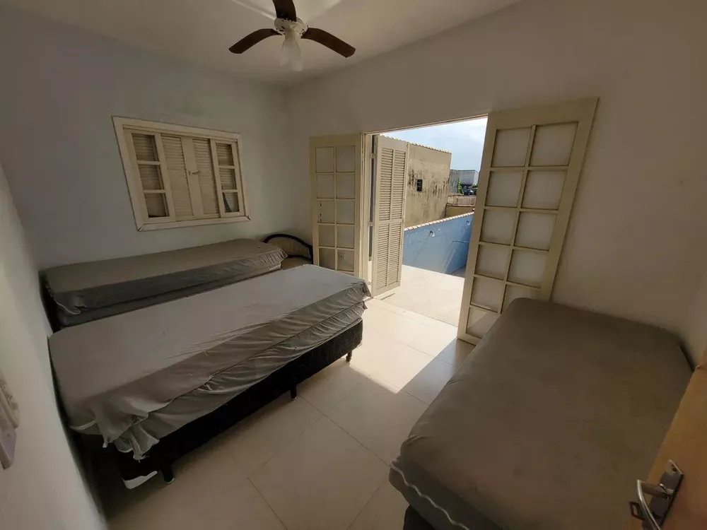 Casa, 2 quartos, 210 m² - Foto 2