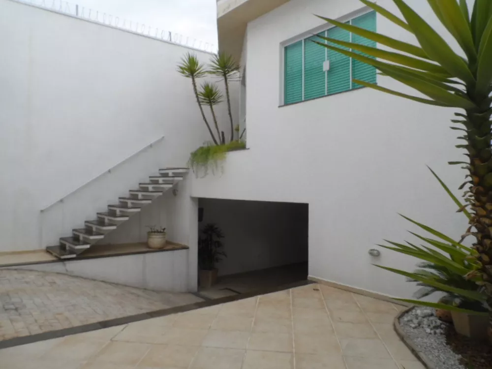 Casa, 3 quartos, 620 m² - Foto 1