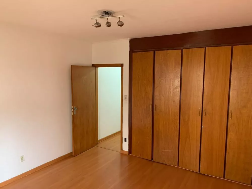 Casa, 4 quartos, 198 m² - Foto 3