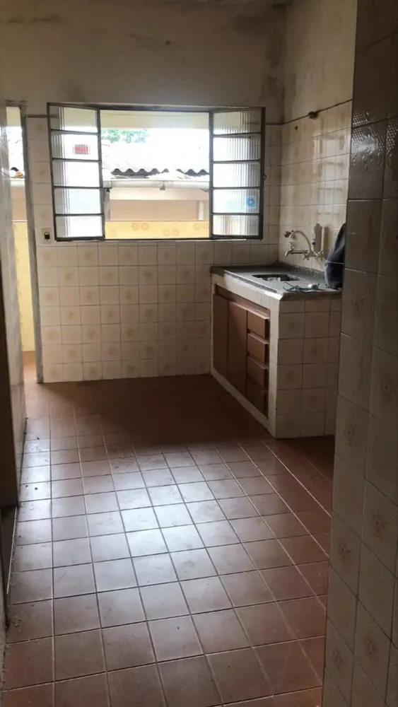 Casa, 5 quartos, 250 m² - Foto 4